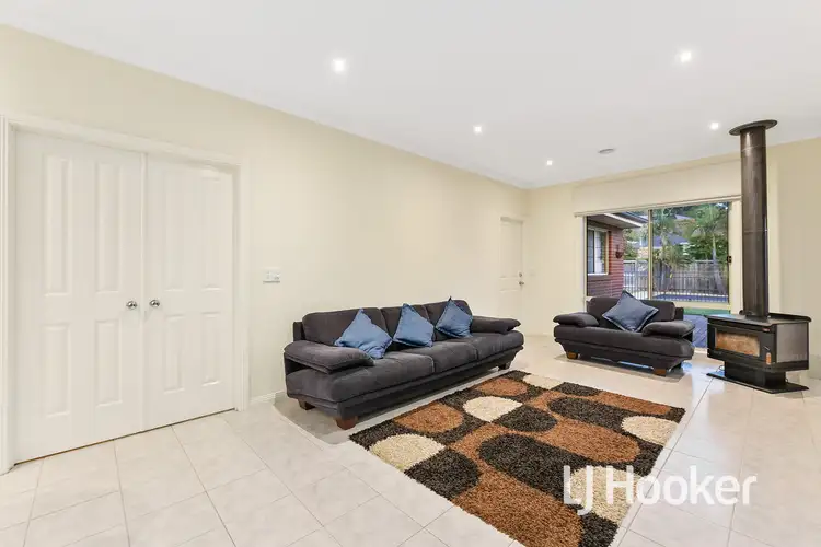 Fifth view of Homely house listing, 27 Beaconhill Drive, Beaconsfield VIC 3807