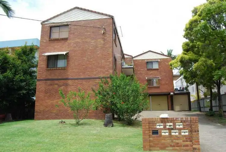 3/4 Rose Street, Southport QLD 4215