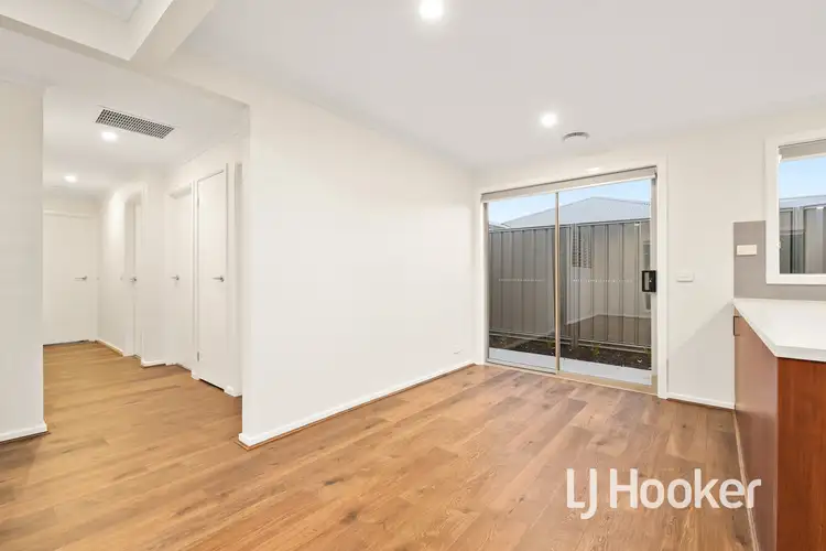 Fifth view of Homely unit listing, 4/152 Duncan Drive, Pakenham VIC 3810