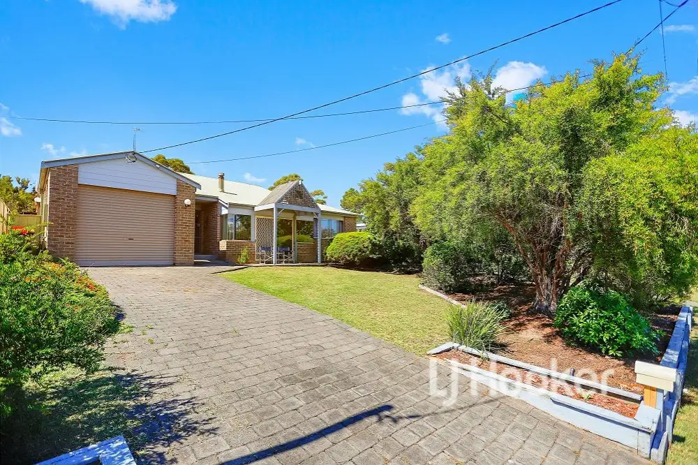 Main view of Homely house listing, 8 Albion Street, Sanctuary Point NSW 2540