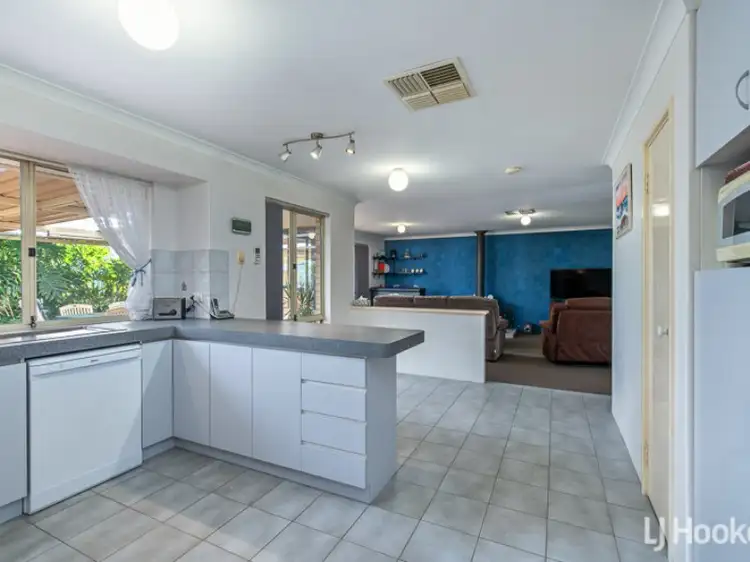 Fourth view of Homely house listing, 5 Pender Court, Thornlie WA 6108
