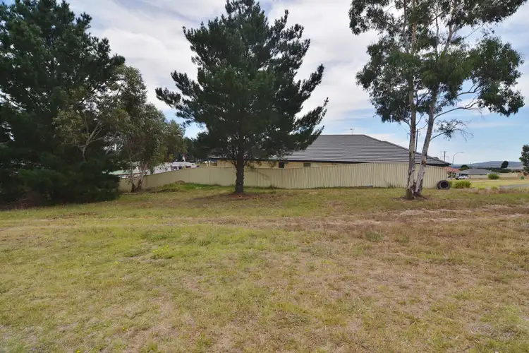 8 Lane Street, Wallerawang NSW 2845