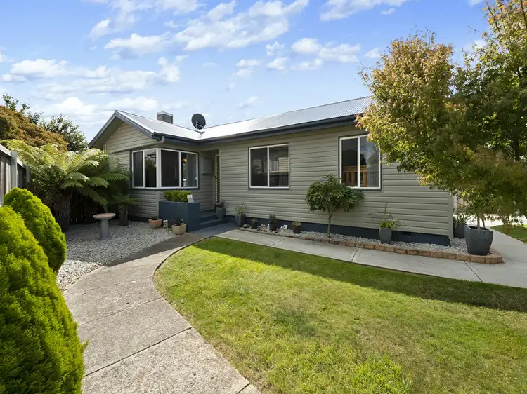 14 Heemskirk street, Warrane TAS 7018