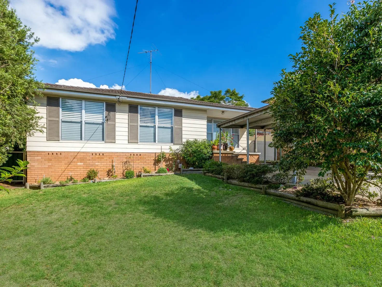 Main view of Homely house listing, 8 Cobham Close, Raymond Terrace NSW 2324