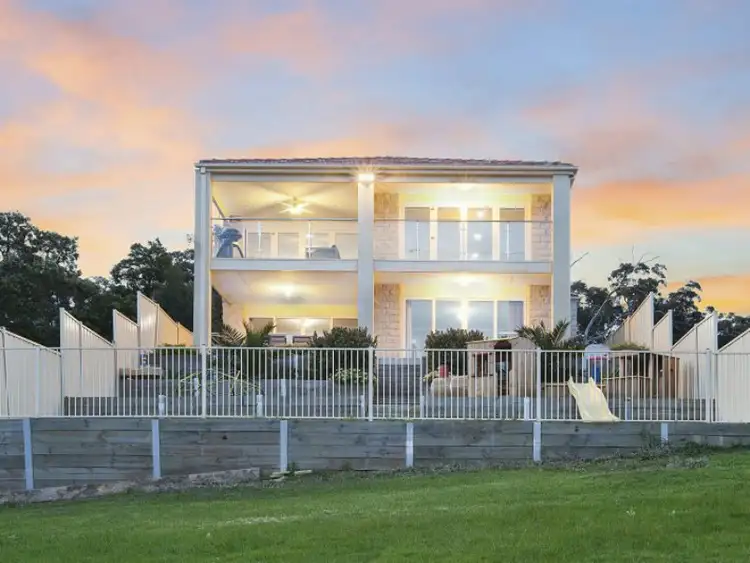 89 Siena Way, Hidden Valley VIC 3756