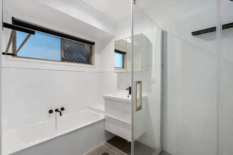 Fifth view of Homely semi-detached listing, 27/20-26 Golden Palms Court, Ashmore QLD 4214