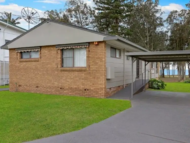 Third view of Homely house listing, 25 Hinemoa Avenue, Killarney Vale NSW 2261