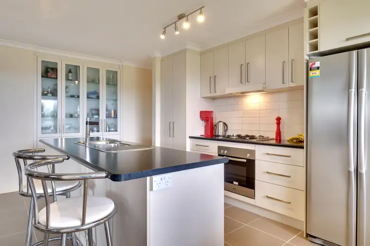 Sixth view of Homely house listing, 7 Sax Place, Macgregor ACT 2615
