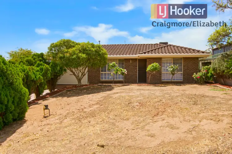 6 Holly Court, Craigmore SA 5114