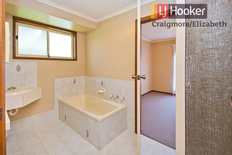 Fourth view of Homely house listing, 6 Holly Court, Craigmore SA 5114