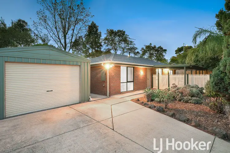 11 Redwood Court, Narre Warren VIC 3805