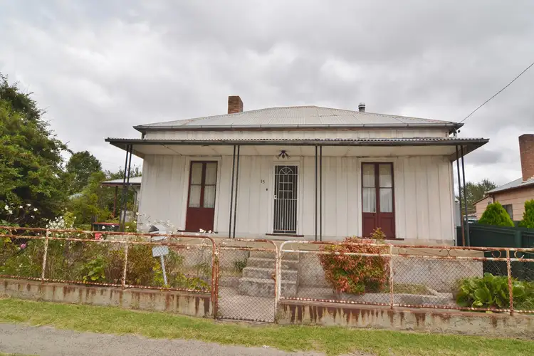 15 Williwa Street, Portland NSW 2847