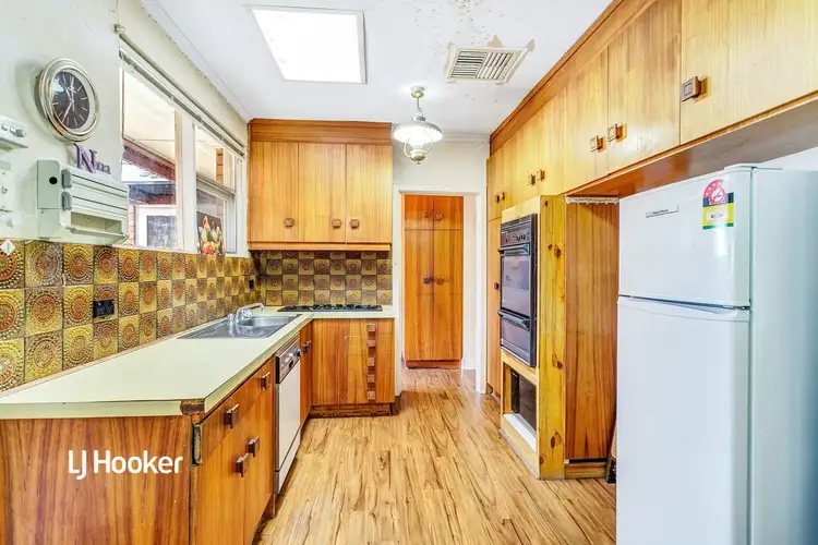 Fifth view of Homely house listing, 21 Heather Drive, Para Vista SA 5093