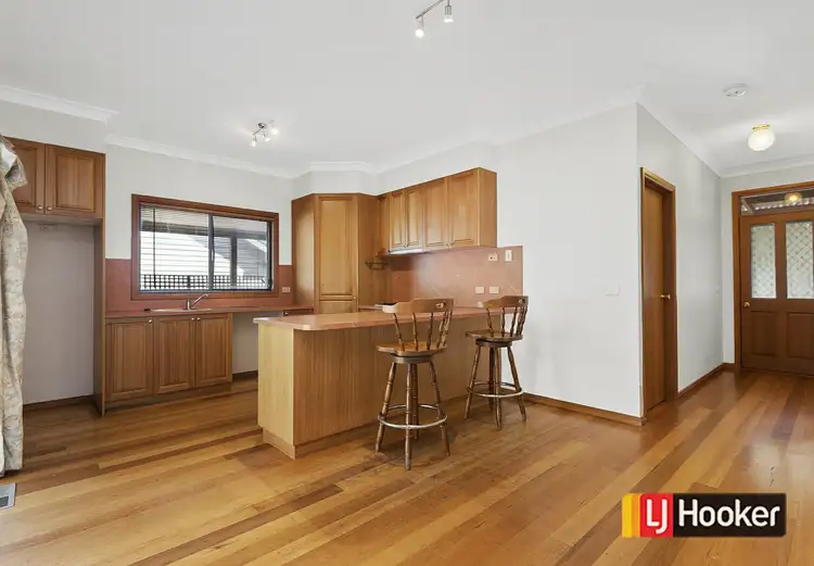 Second view of Homely house listing, 8 Colin Avenue, Frankston VIC 3199