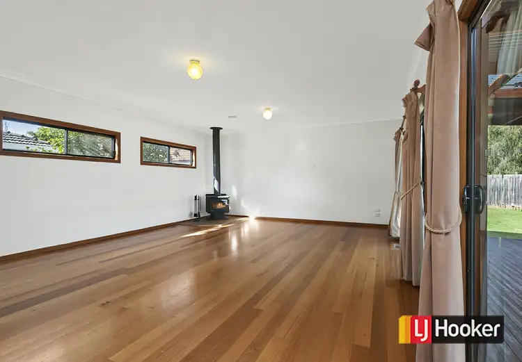 Fourth view of Homely house listing, 8 Colin Avenue, Frankston VIC 3199