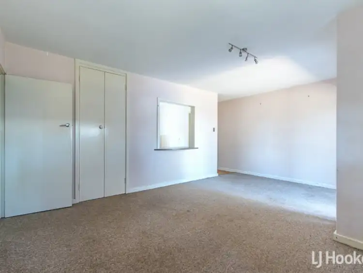 Fifth view of Homely unit listing, 13/14 Coralie Court, Armadale WA 6112