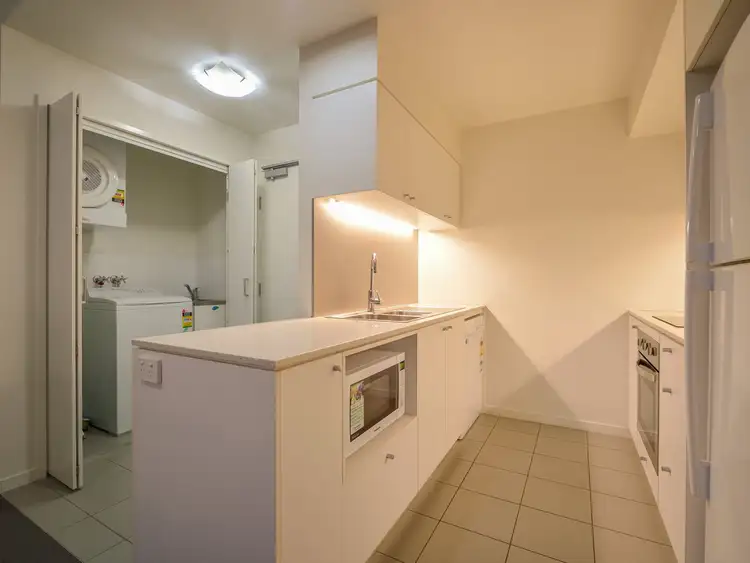 Sixth view of Homely unit listing, Unit 31/19 Roseberry Street, Gladstone Central QLD 4680