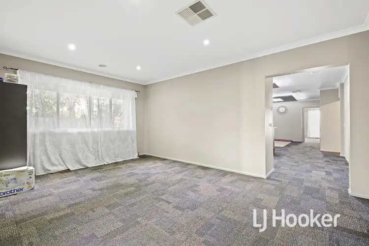 Fifth view of Homely house listing, 7 Buster Court, Narre Warren South VIC 3805