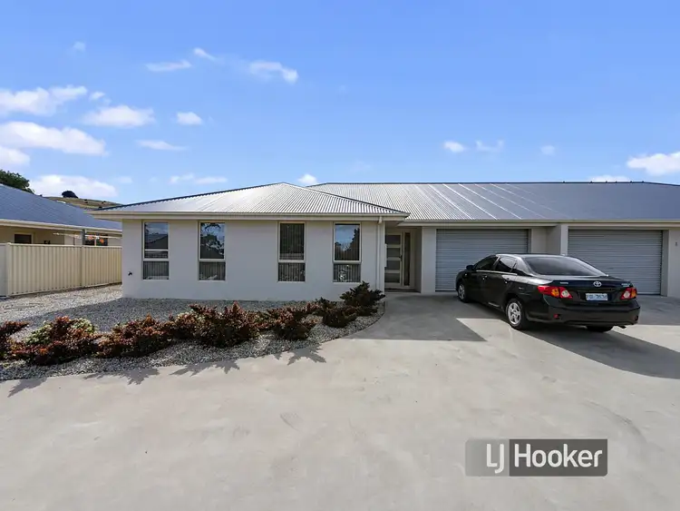 Second view of Homely unit listing, Unit 2/29 Freestone Crescent, Wynyard TAS 7325