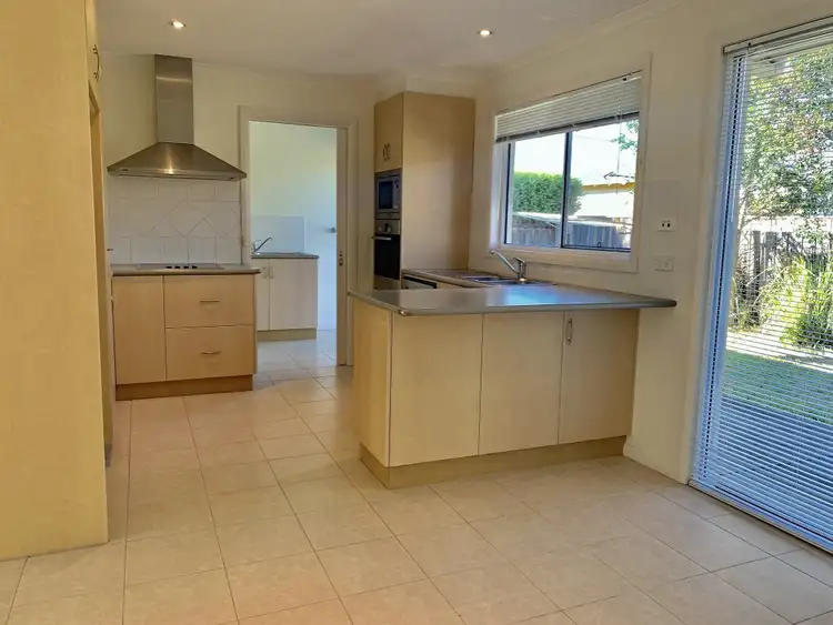 Seventh view of Homely unit listing, Unit 2/9-11 Wellington Street, Paynesville VIC 3880