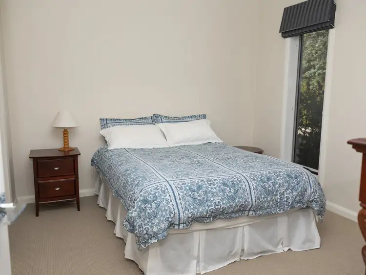Sixth view of Homely unit listing, Unit 5/16 Milloo Street, Swan Hill VIC 3585