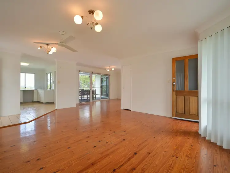 11 Ironbark Avenue, New Auckland QLD 4680