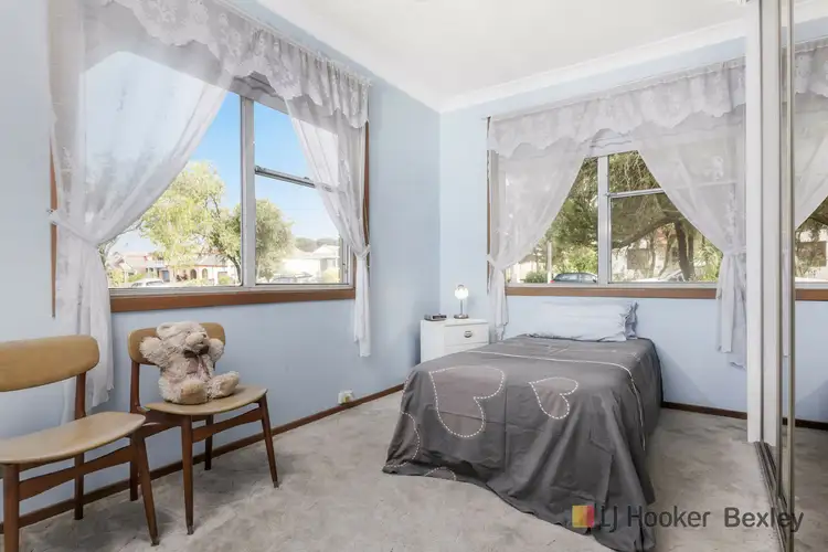 Fifth view of Homely villa listing, 1/6 Regent Street, Bexley NSW 2207