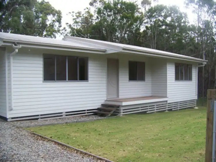 22 Cathy Street, Macleay Island QLD 4184