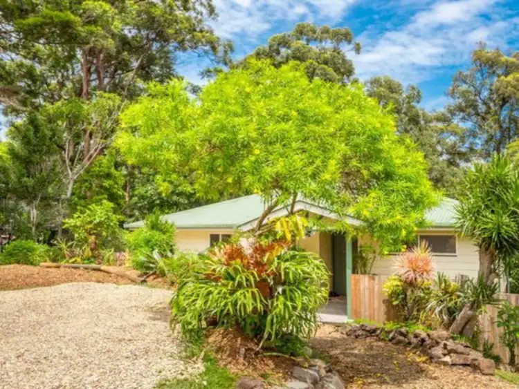 86 Orana Road, Ocean Shores NSW 2483