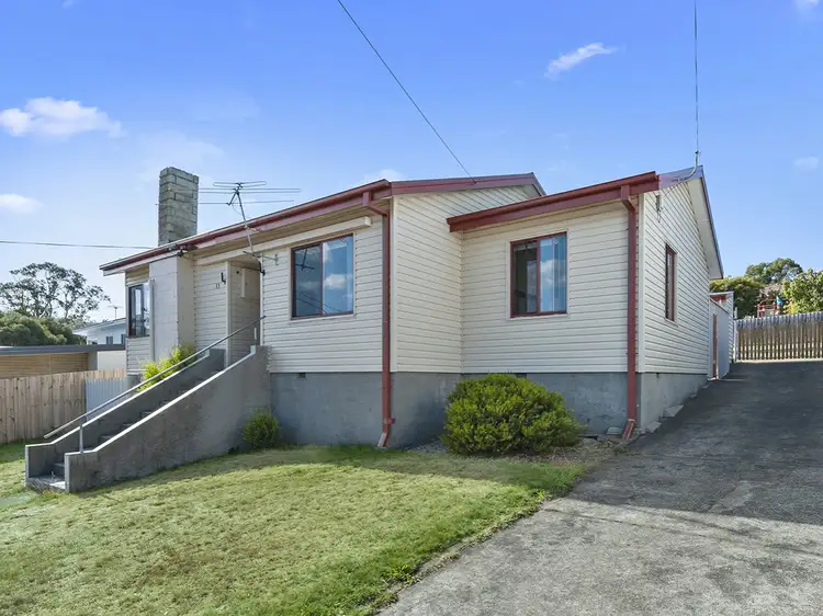 13 La Perouse Street, Warrane TAS 7018