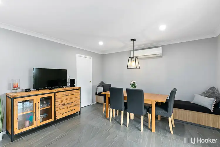 Sixth view of Homely house listing, 2 Kulara Court, Alexandra Hills QLD 4161