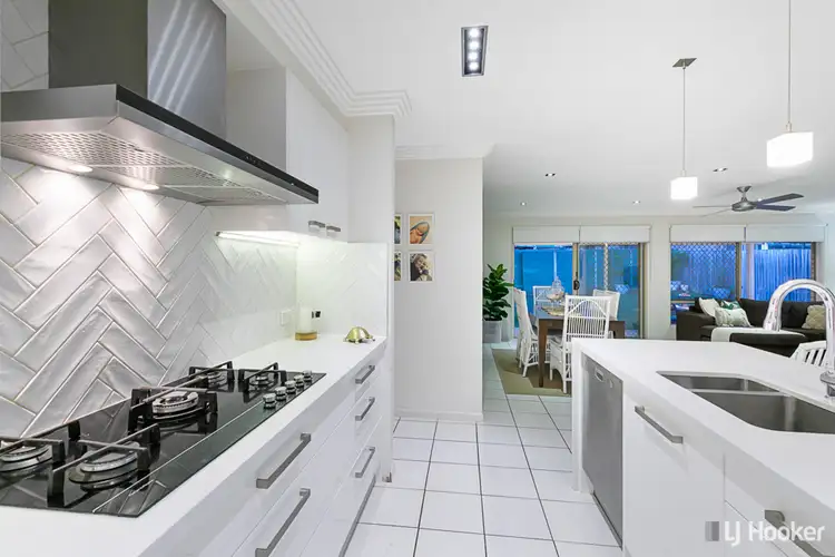 Fourth view of Homely house listing, 15 Elaine Place, Birkdale QLD 4159