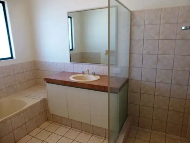 Seventh view of Homely house listing, 2 Mcwhirter Way, Baynton WA 6714