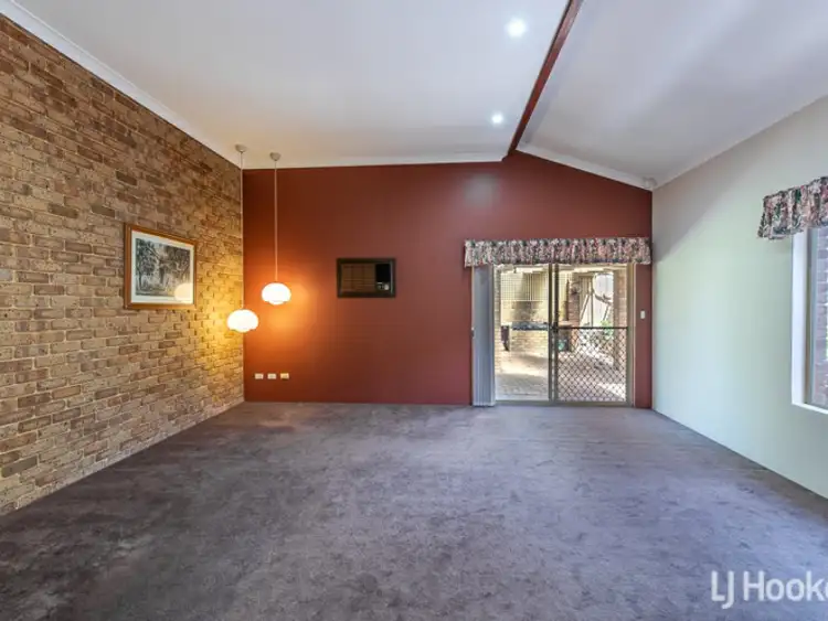 Seventh view of Homely house listing, 8 Cavalier Court, Thornlie WA 6108