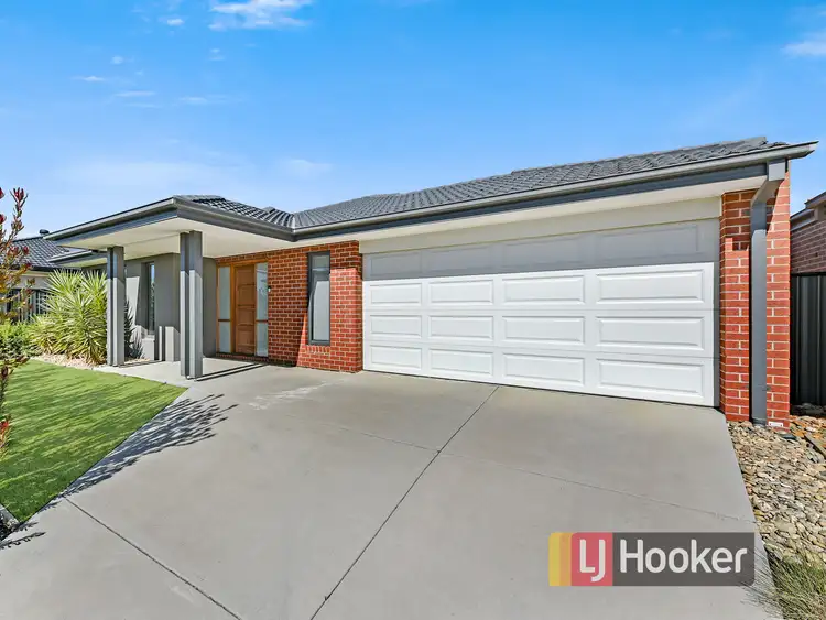 3 Haflinger Avenue