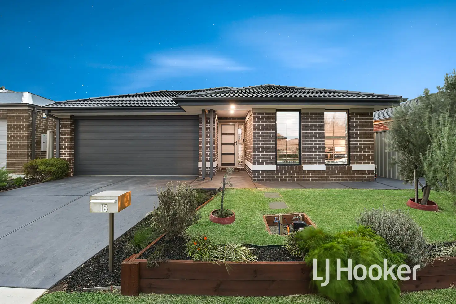 Main view of Homely house listing, 18 Willowtree Drive, Pakenham VIC 3810