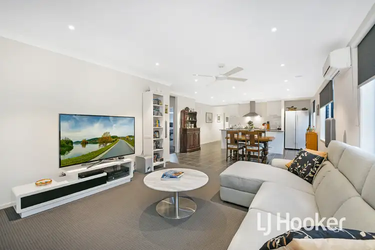 Second view of Homely house listing, 18 Willowtree Drive, Pakenham VIC 3810