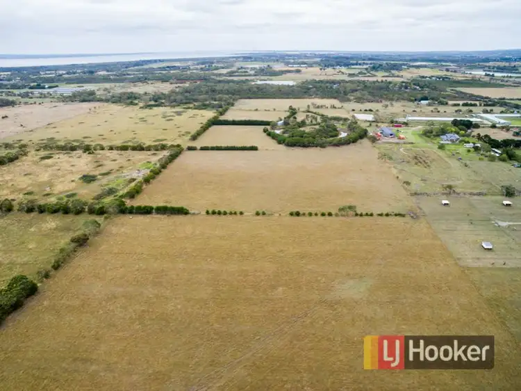 192 Eramosa Road East, Somerville VIC 3912