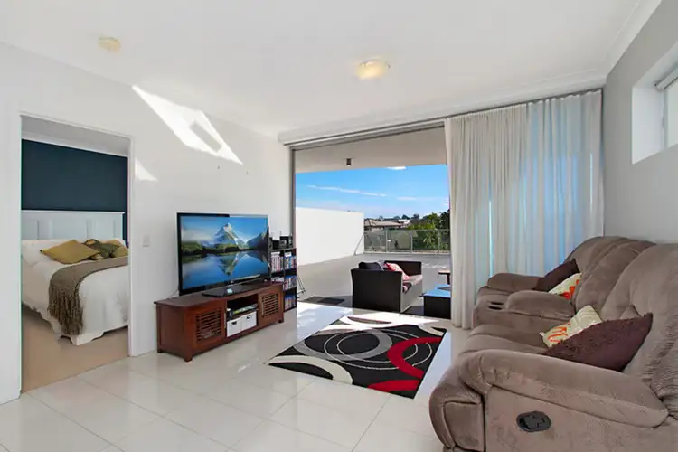 Fourth view of Homely unit listing, 109/2 East Quay Drive, Biggera Waters QLD 4216
