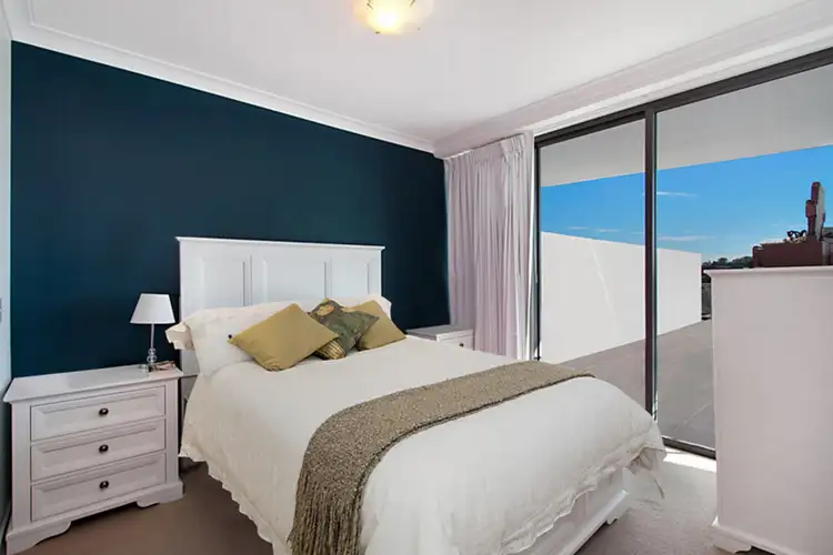 Fifth view of Homely unit listing, 109/2 East Quay Drive, Biggera Waters QLD 4216