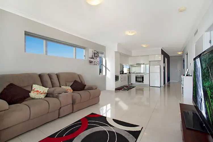 Sixth view of Homely unit listing, 109/2 East Quay Drive, Biggera Waters QLD 4216