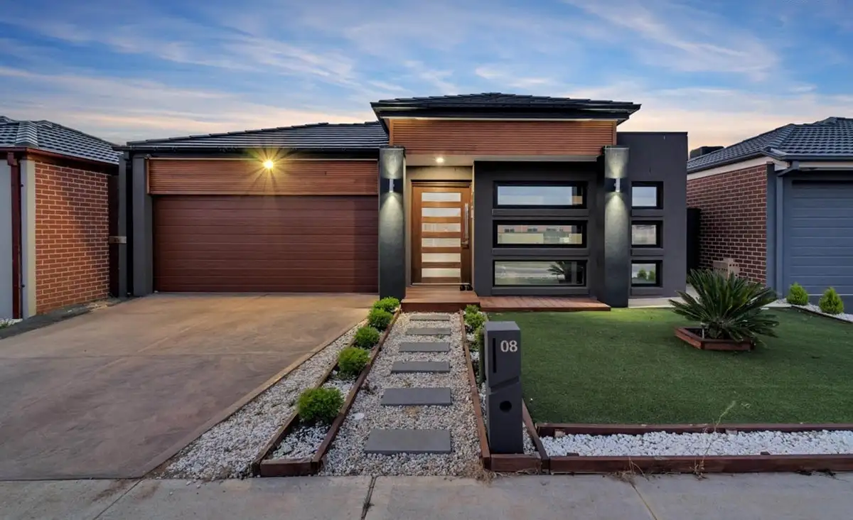 Main view of Homely house listing, 8 Garry Drive, Tarneit VIC 3029