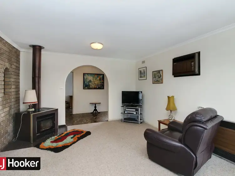 Second view of Homely house listing, 13 Beckley Court, Bairnsdale VIC 3875