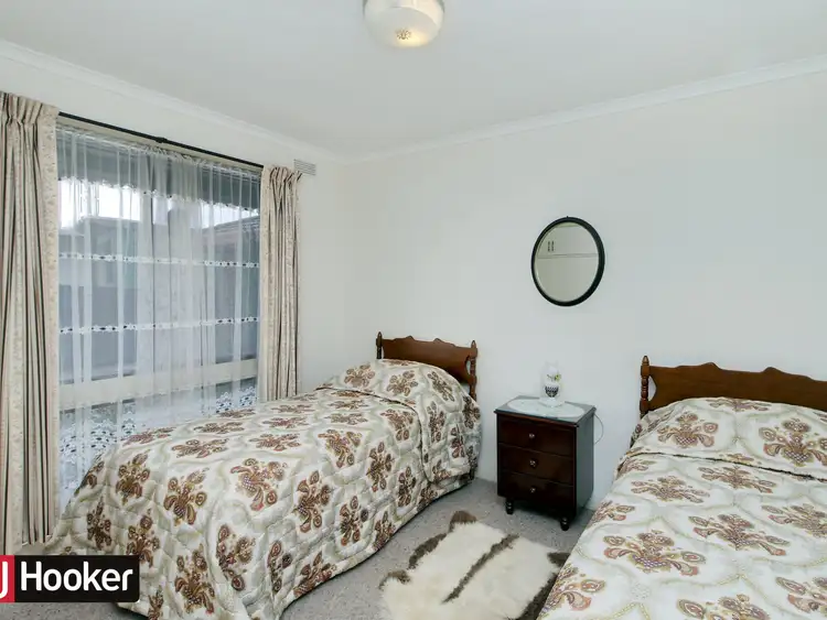 Seventh view of Homely house listing, 13 Beckley Court, Bairnsdale VIC 3875