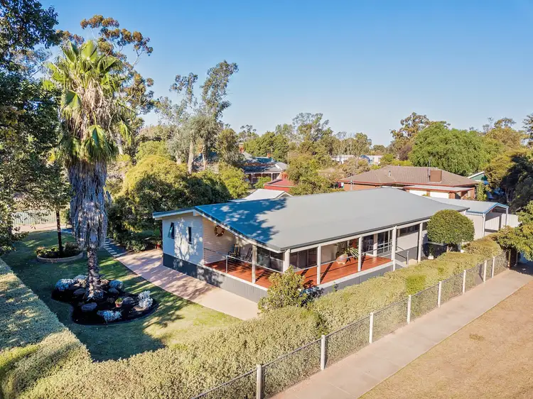 1 Bridge Road, Rochester VIC 3561