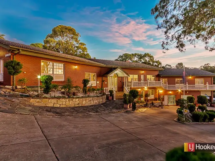 49 Coach Road