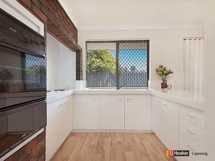 35B Burnett Avenue, Leeming WA 6149