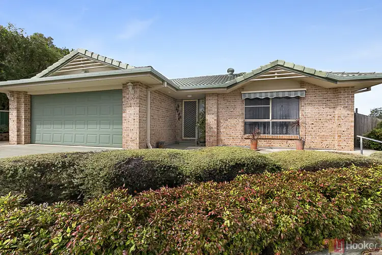 Second view of Homely house listing, 2 Springfields Drive, Greenhill NSW 2440