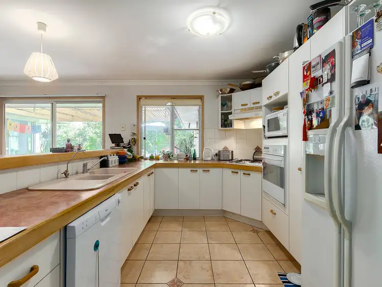 Fifth view of Homely house listing, 2 Keitel Close, Bridgeman Downs QLD 4035