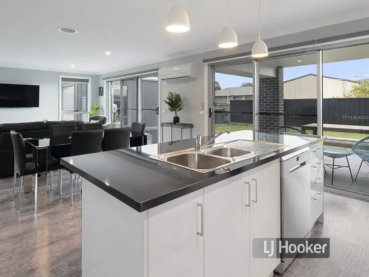 Seventh view of Homely house listing, 11 Yulambi Court, Wynyard TAS 7325